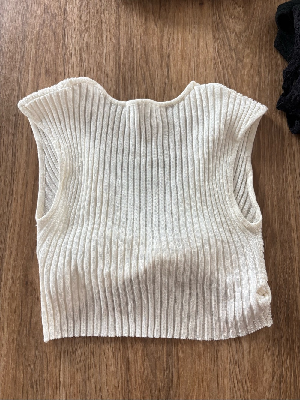 Twist Front Ribbed Crop Top - White/Cream - Picture 3 of 6